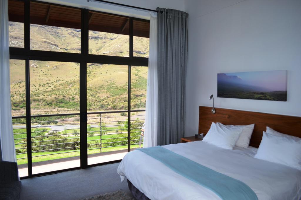 Golden Gate Hotel And Chalets Clarens Luaran gambar
