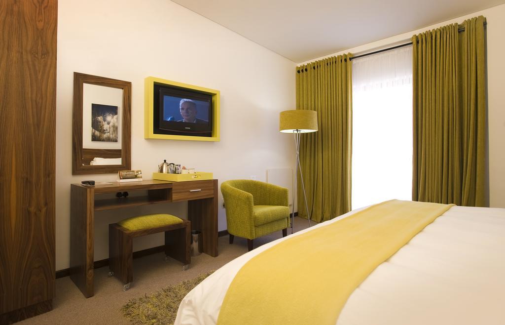 Golden Gate Hotel And Chalets Clarens Luaran gambar